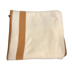 Frog Hill Design Throw